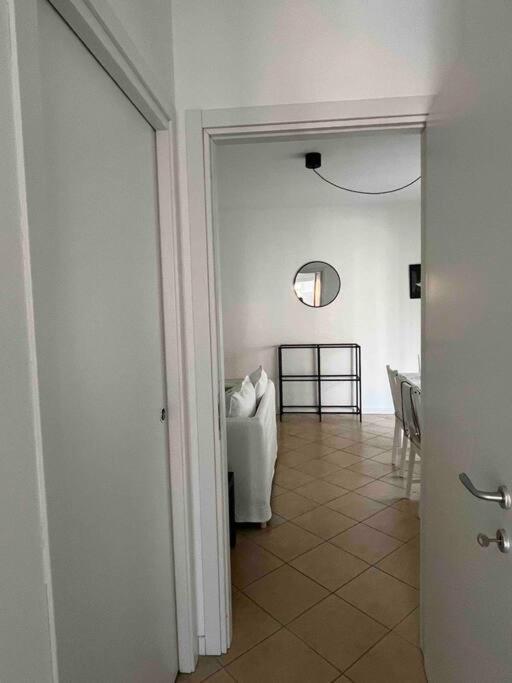 Luminoso Trilocale Affori Centro Apartment Милано Екстериор снимка